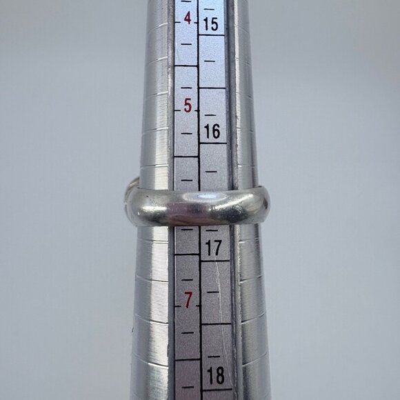 VTG Solid Sterling Silver 925 Oval Amethyst Bezel Set Statement Ring Size 6 - Picture 9 of 9